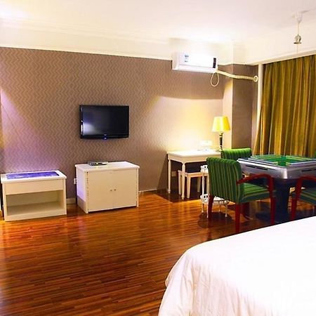 New Zhongxun Business Hotel Yueyang Extérieur photo
