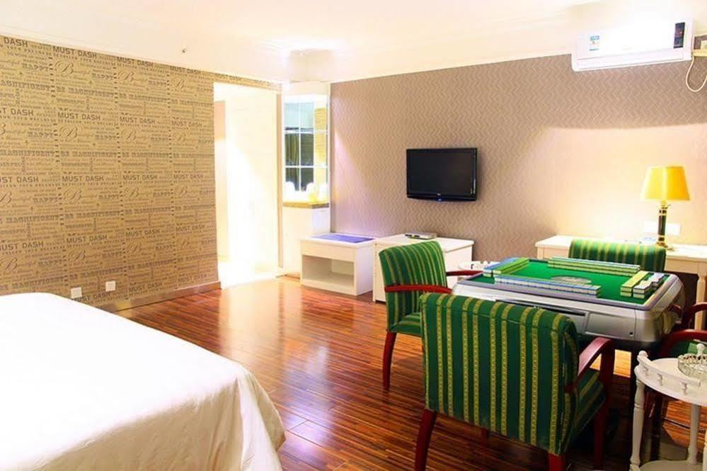New Zhongxun Business Hotel Yueyang Extérieur photo